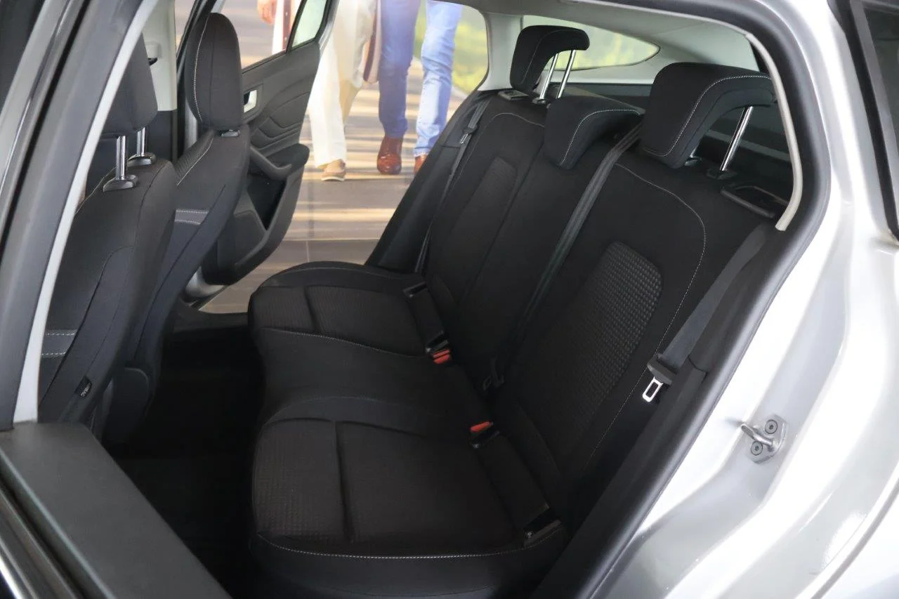 Ford Focus - View model 25