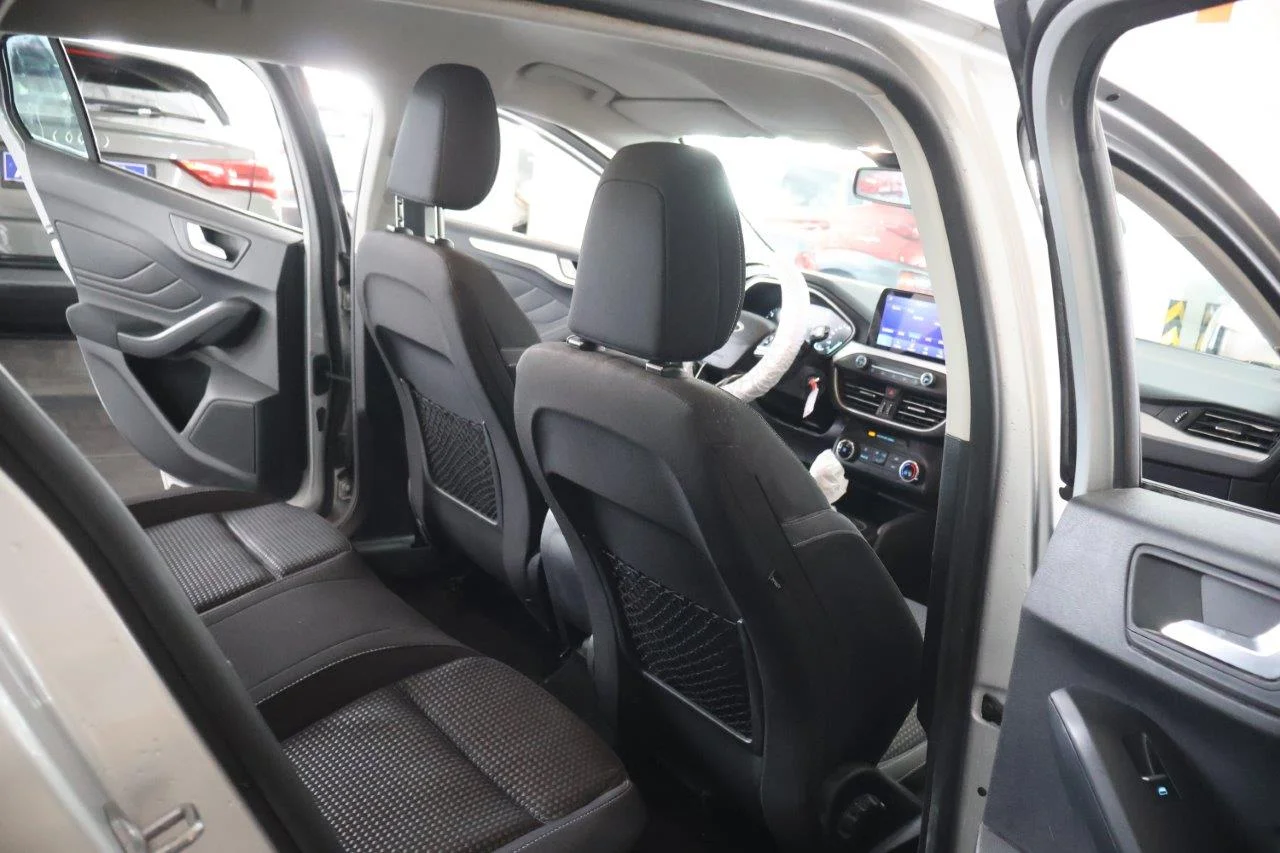 Ford Focus - View model 27