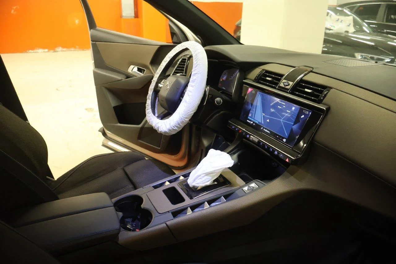DS DS7 - View model 33
