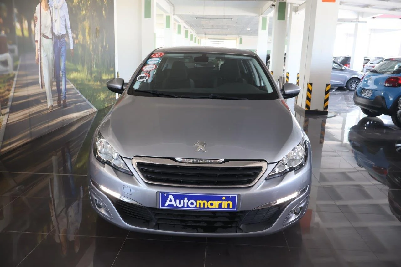 View 3 - Peugeot 308 - 2016