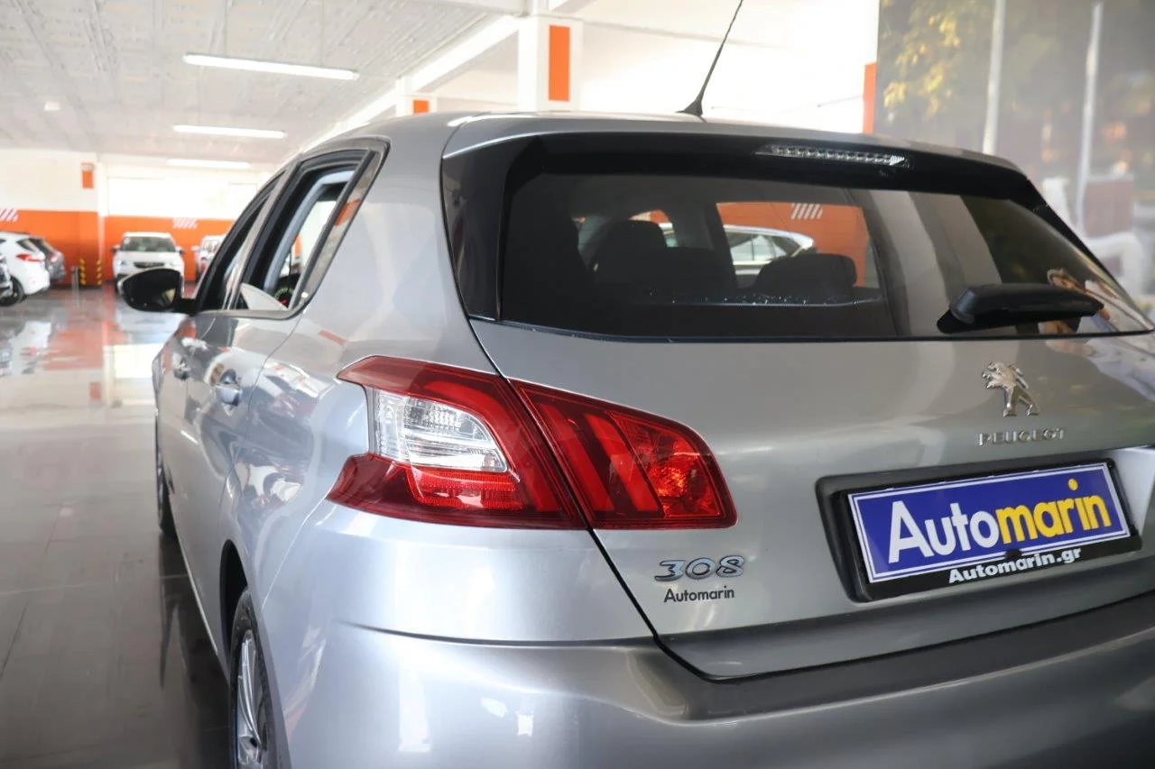 Peugeot 308 - View model 12
