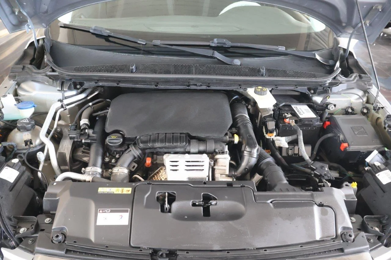 Peugeot 308 - View model 20