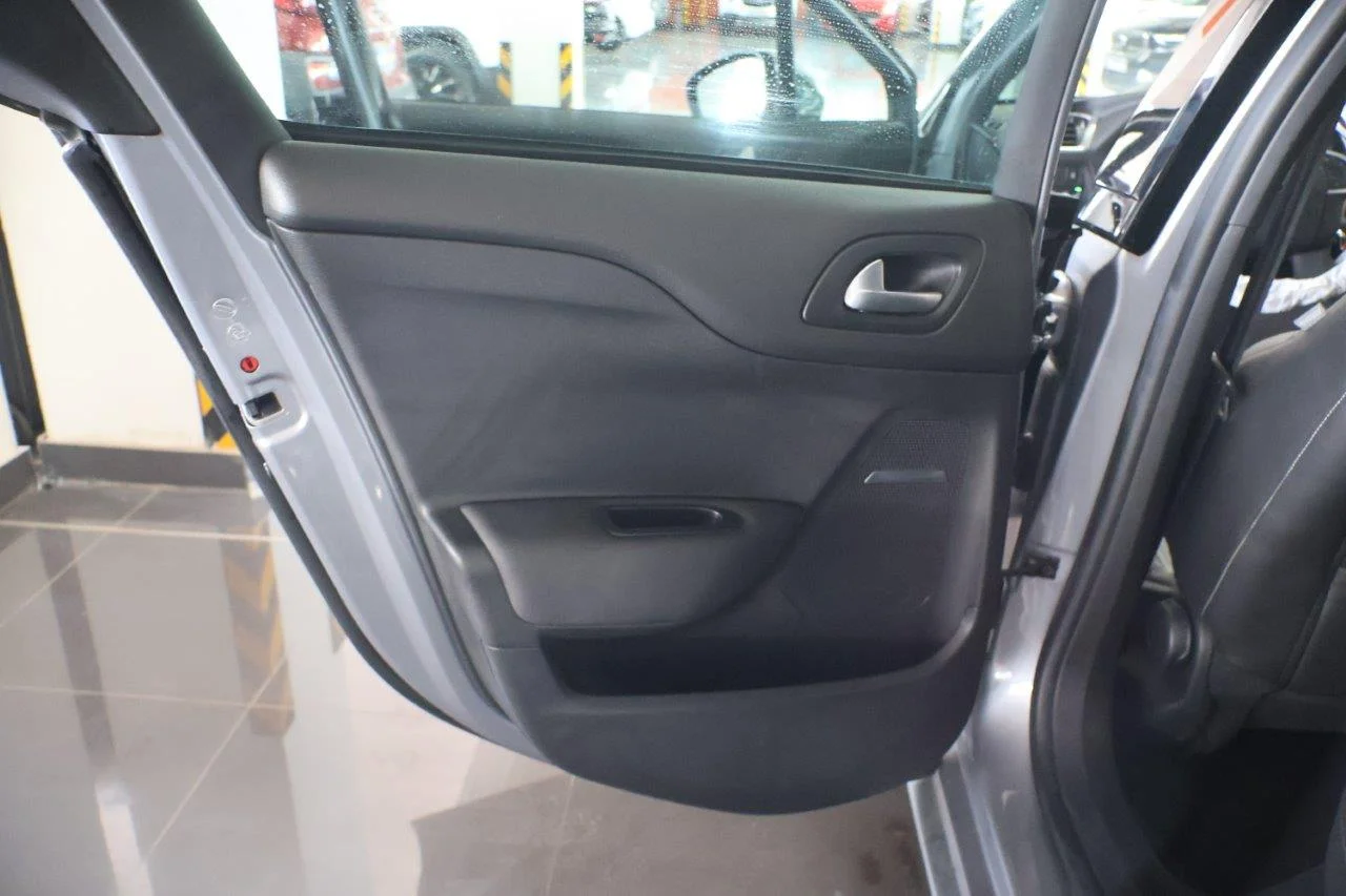 DS DS4 - View model 35