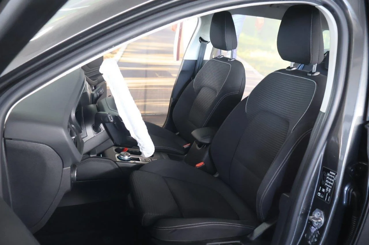 Ford Focus - View model 23