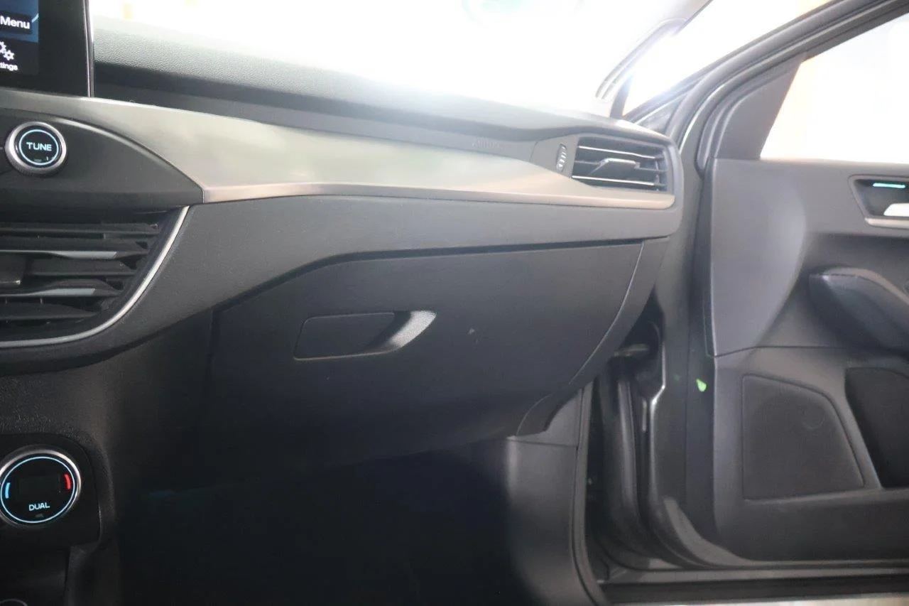 Ford Focus - View model 31