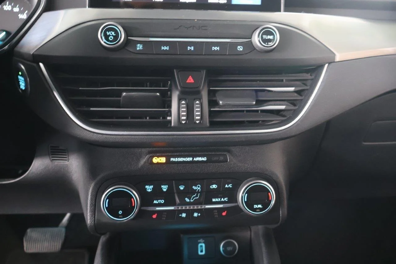 Ford Focus - View model 32