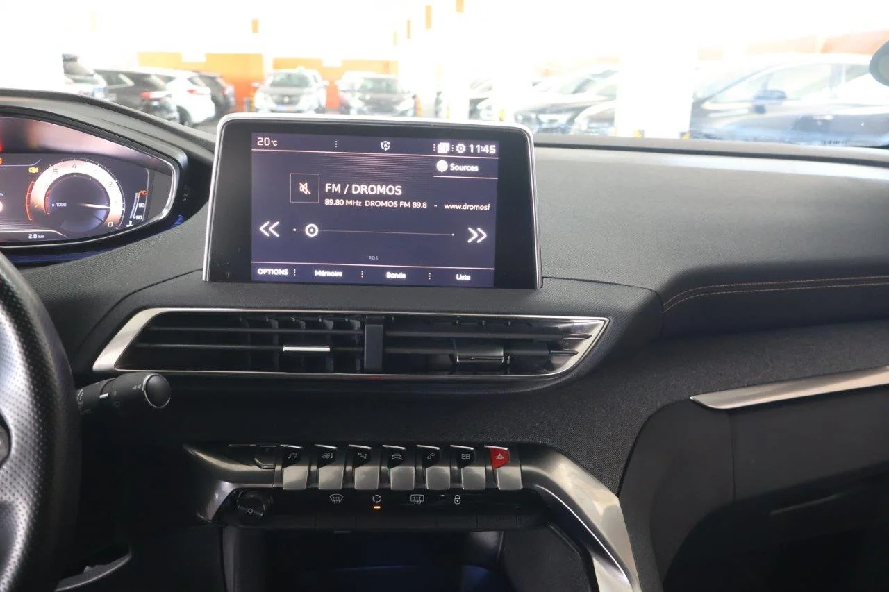Peugeot 3008 - View model 22