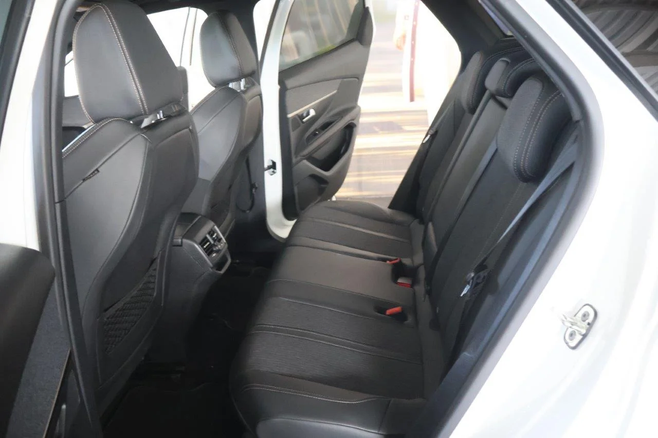Peugeot 3008 - View model 26