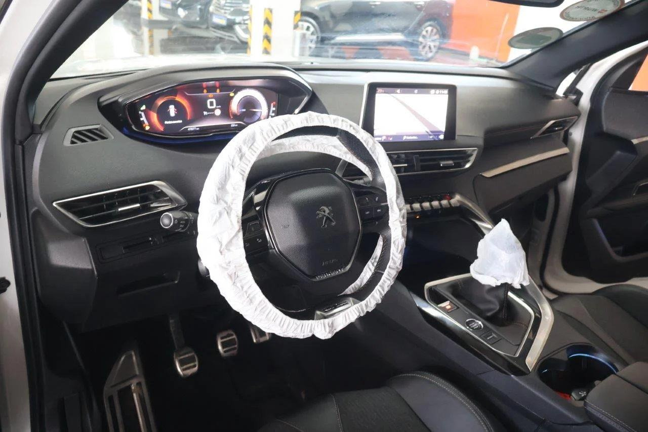 Peugeot 3008 - View model 36