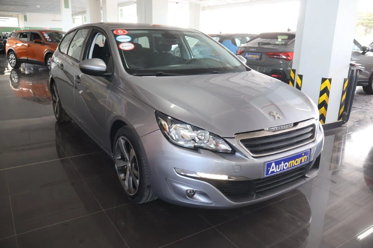 View 4 - Peugeot 308 - 2015