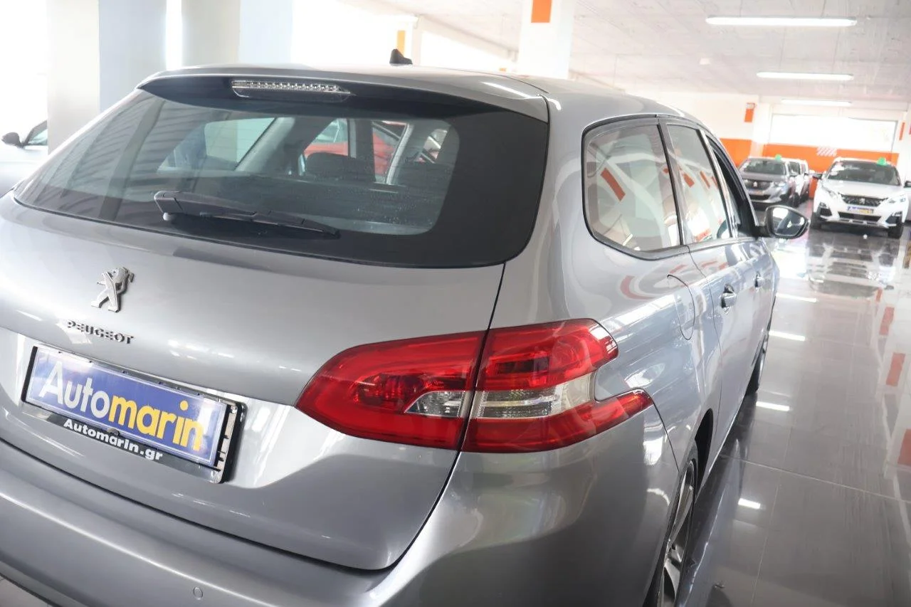 Peugeot 308 - View model 11