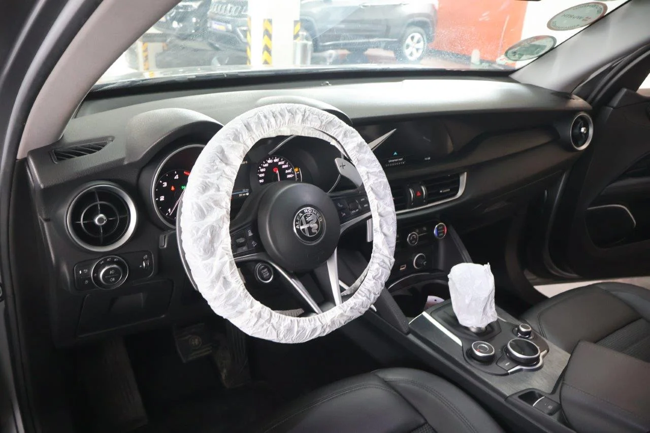 Alfa Romeo Stelvio - View model 40