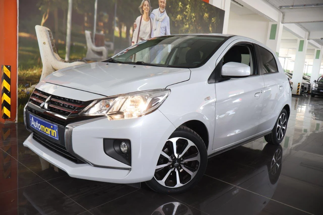 View 1 - Mitsubishi Space Star - 2022