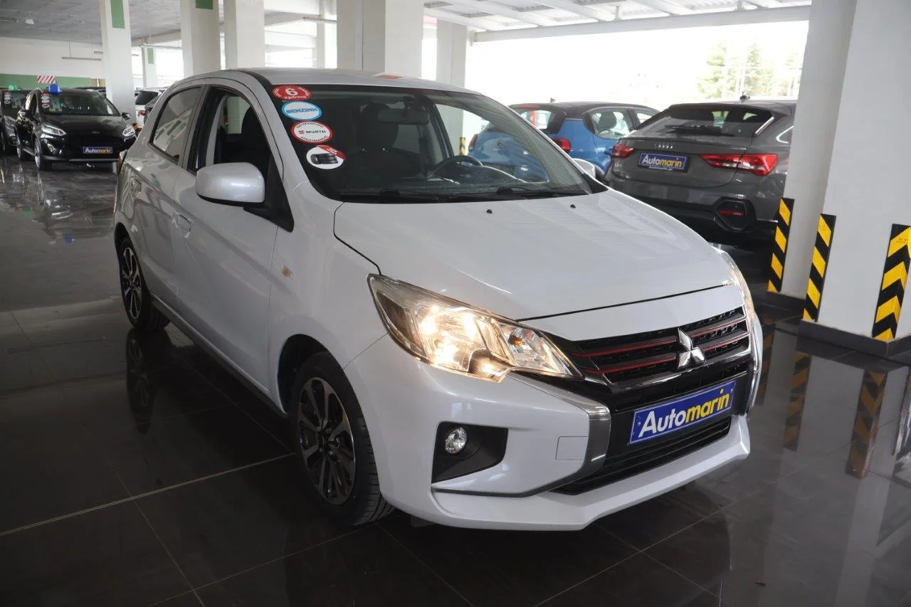 View 4 - Mitsubishi Space Star - 2022