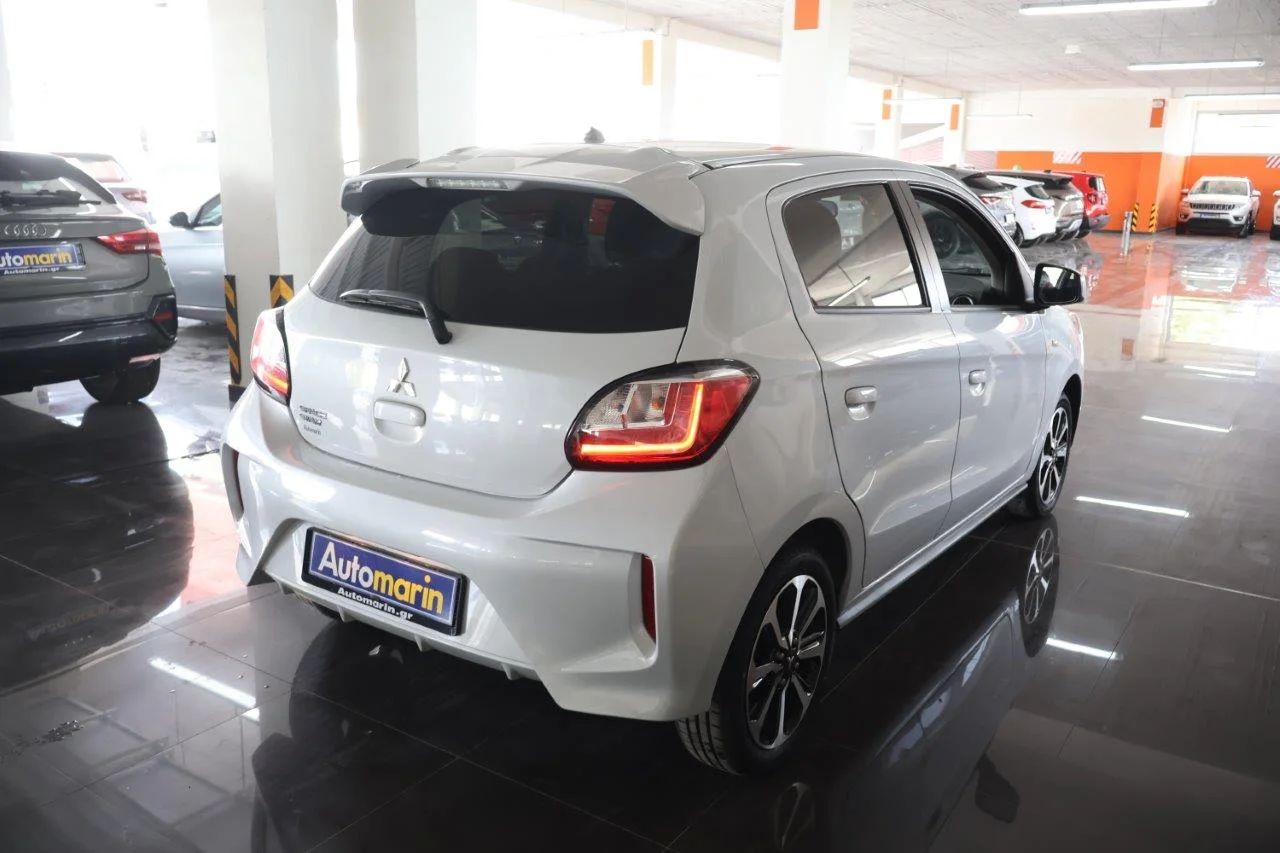 View 5 - Mitsubishi Space Star - 2022