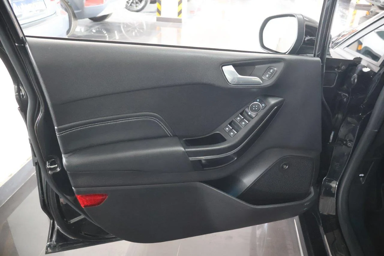 Ford Fiesta - View model 32