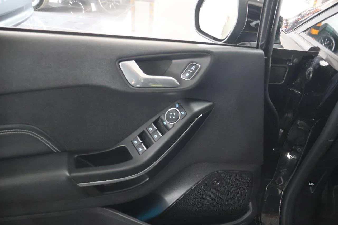 Ford Fiesta - View model 33