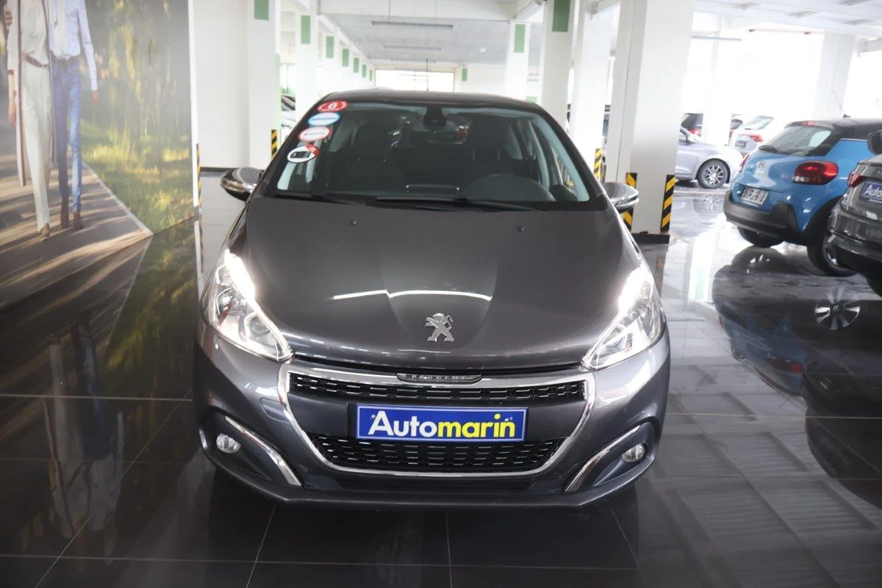 View 3 - Peugeot 208 - 2019