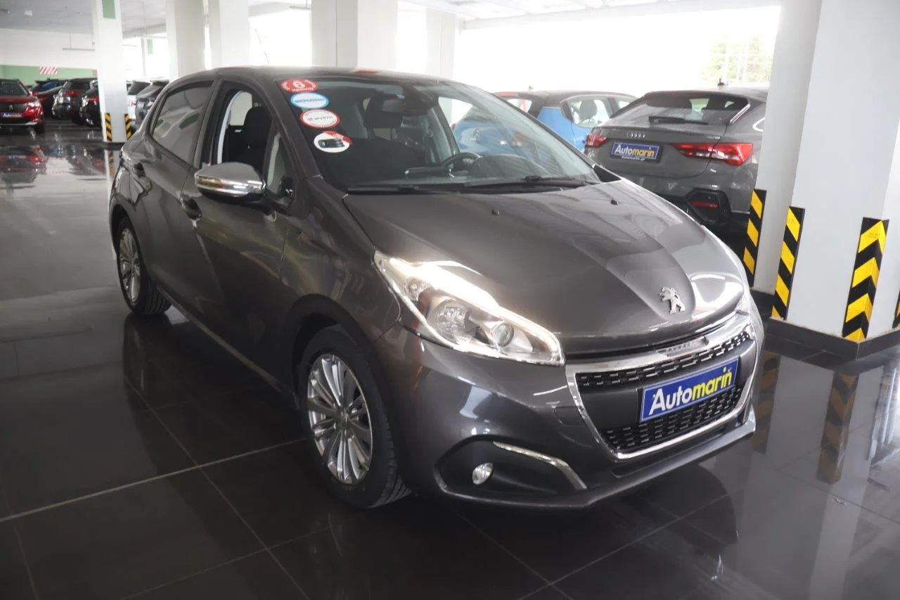 View 4 - Peugeot 208 - 2019