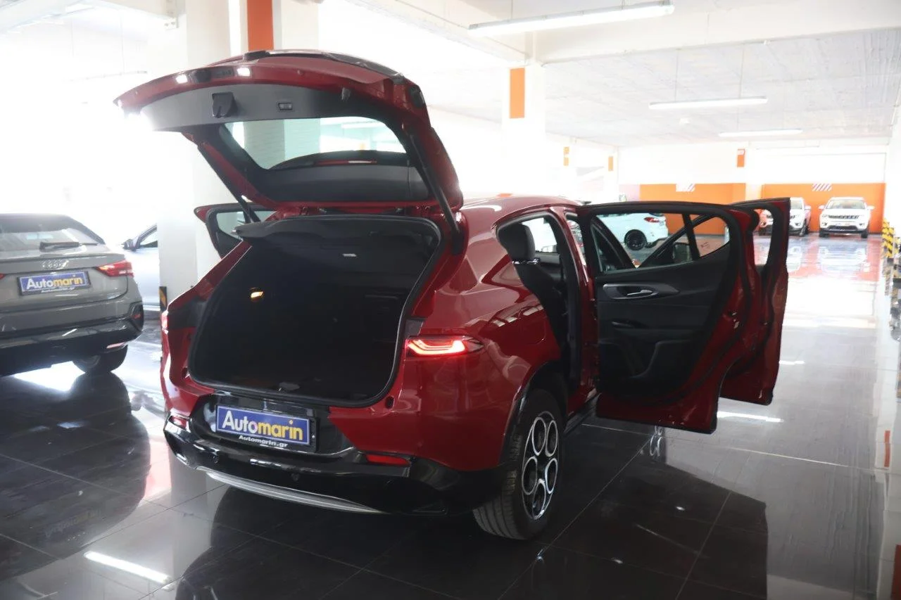 Alfa Romeo Tonale - View model 7
