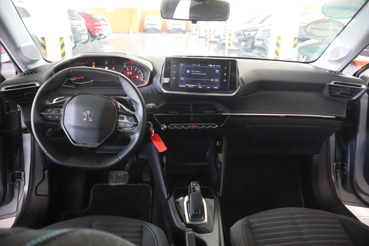 Peugeot 208 - View model 21
