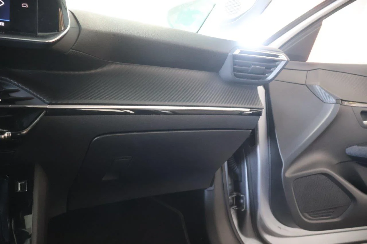 Peugeot 208 - View model 30