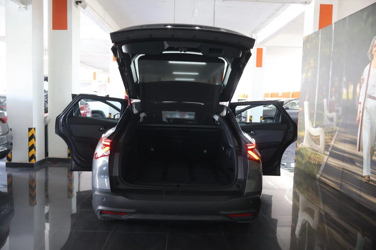 Citroen C5 X - View model 8