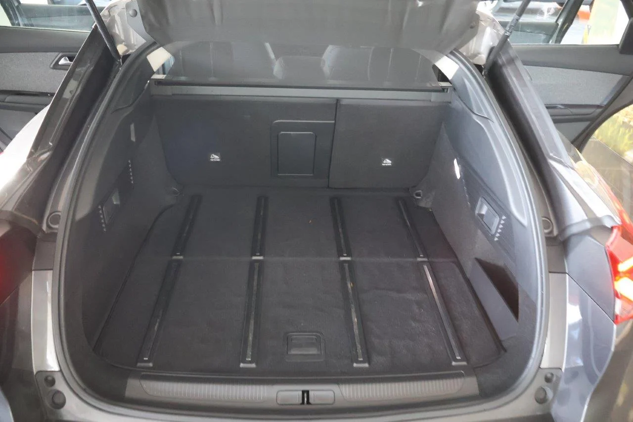 Citroen C5 X - View model 10