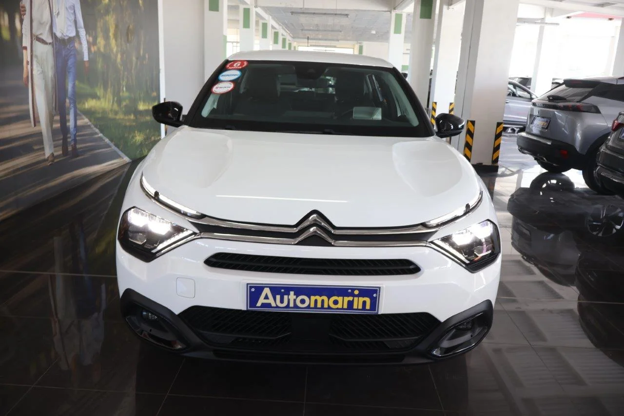 View 3 - Citroen C4 - 2023