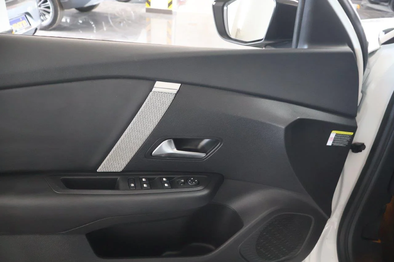 Citroen C4 - View model 32