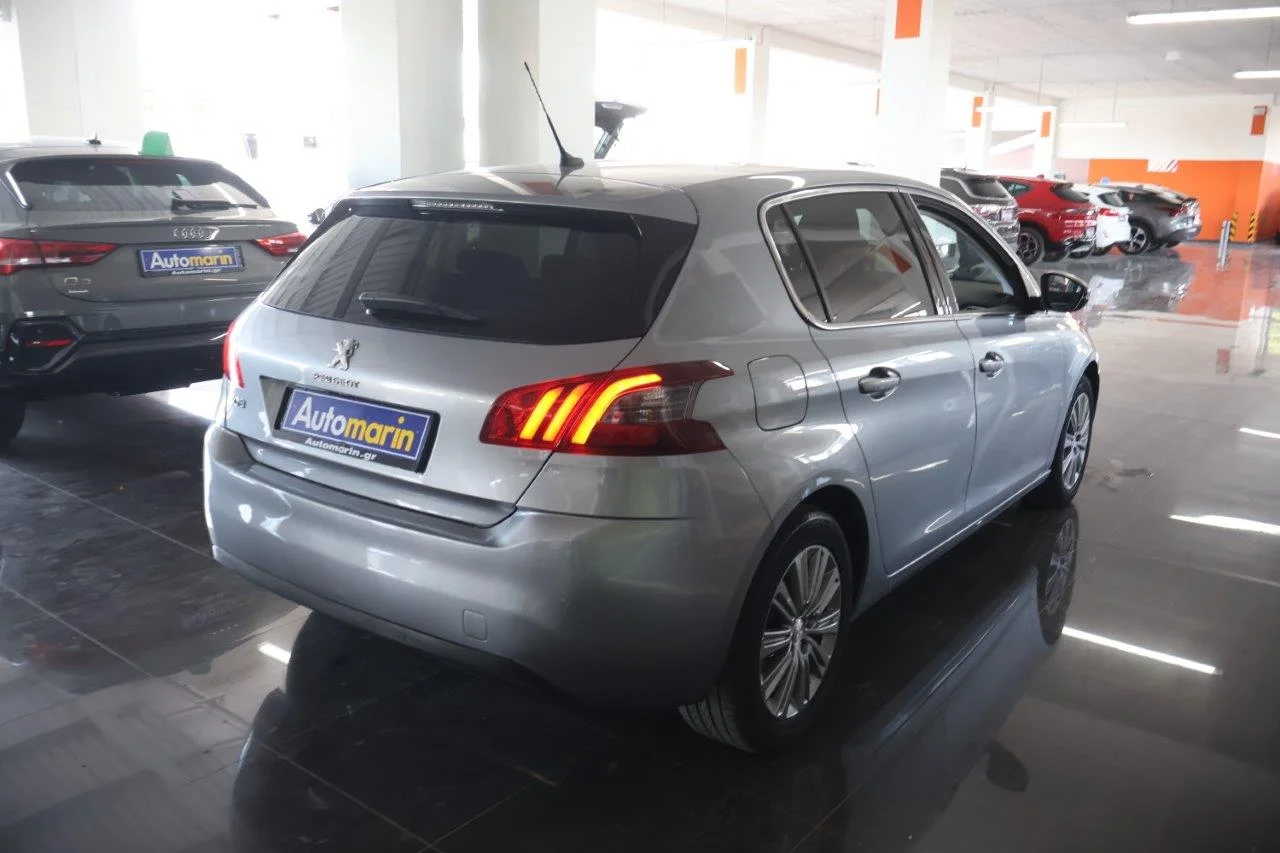 View 5 - Peugeot 308 - 2017