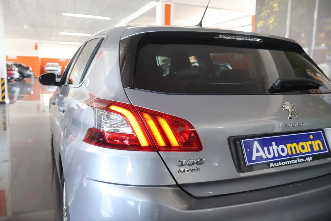 Peugeot 308 - View model 12