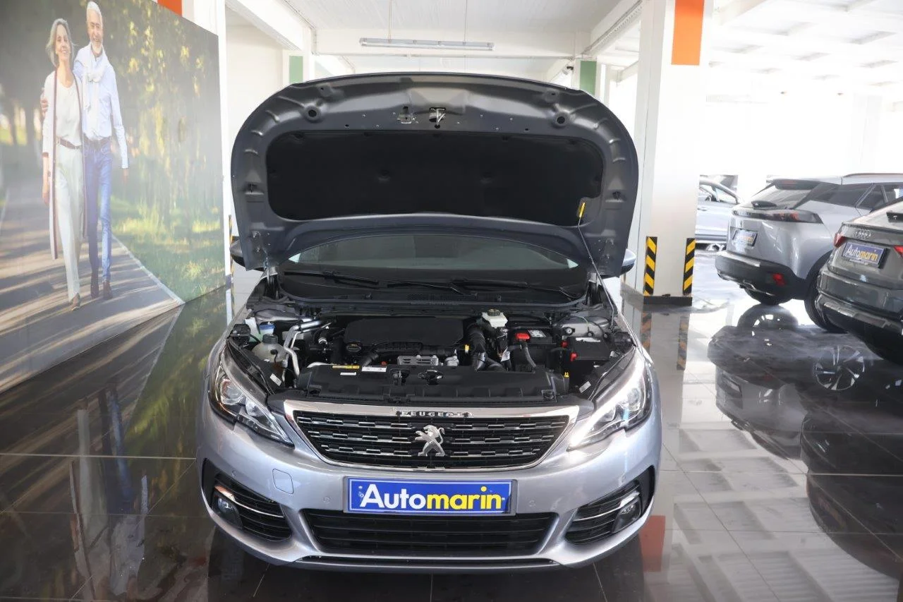 Peugeot 308 - View model 16