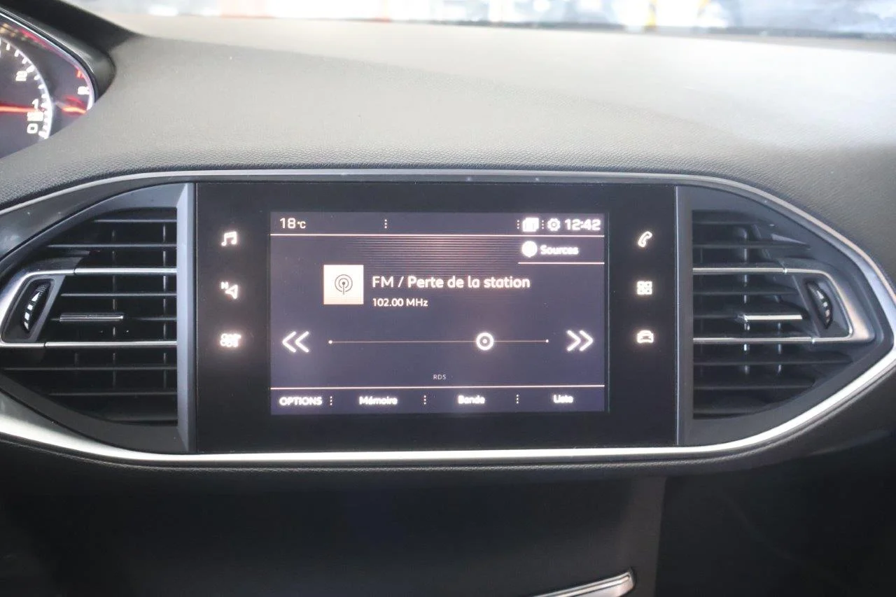 Peugeot 308 - View model 26