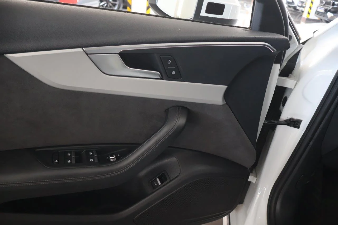 Audi A4 allroad - View model 37