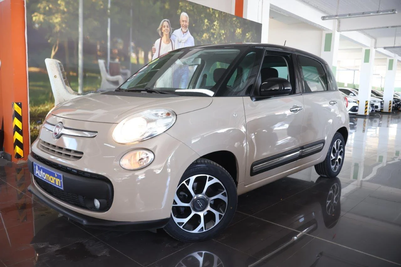 View 1 - Fiat 500L - 2017