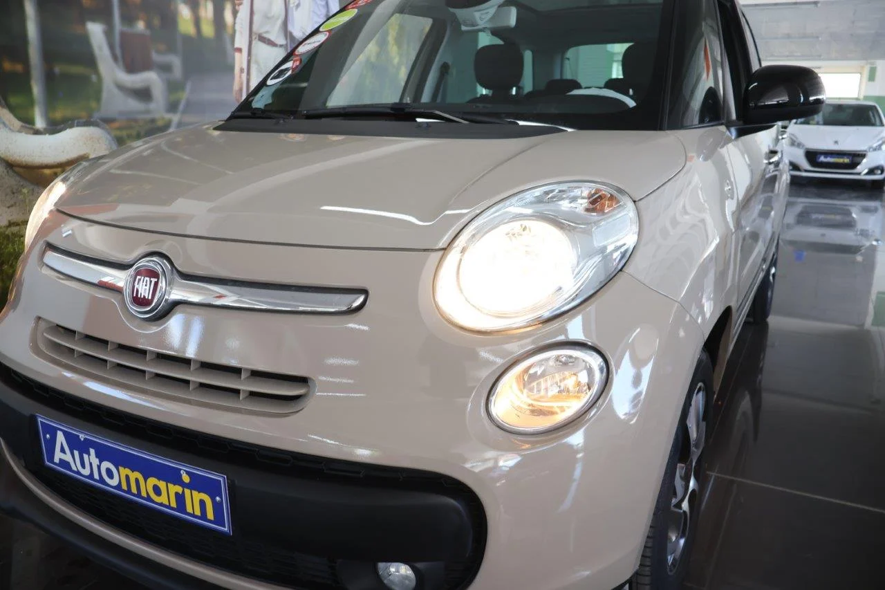 Fiat 500L - View model 16