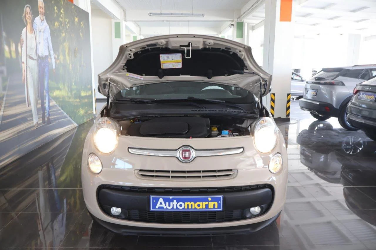 Fiat 500L - View model 19