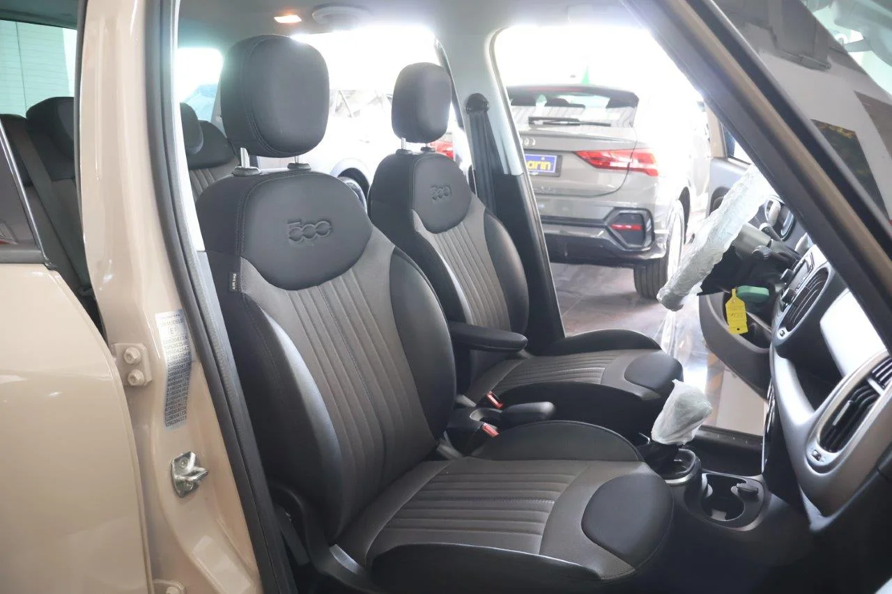 Fiat 500L - View model 23