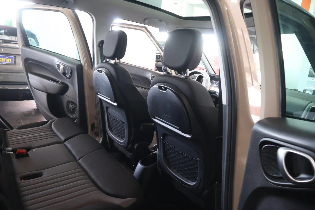 Fiat 500L - View model 26