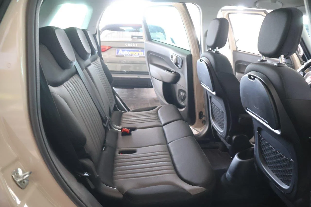 Fiat 500L - View model 27