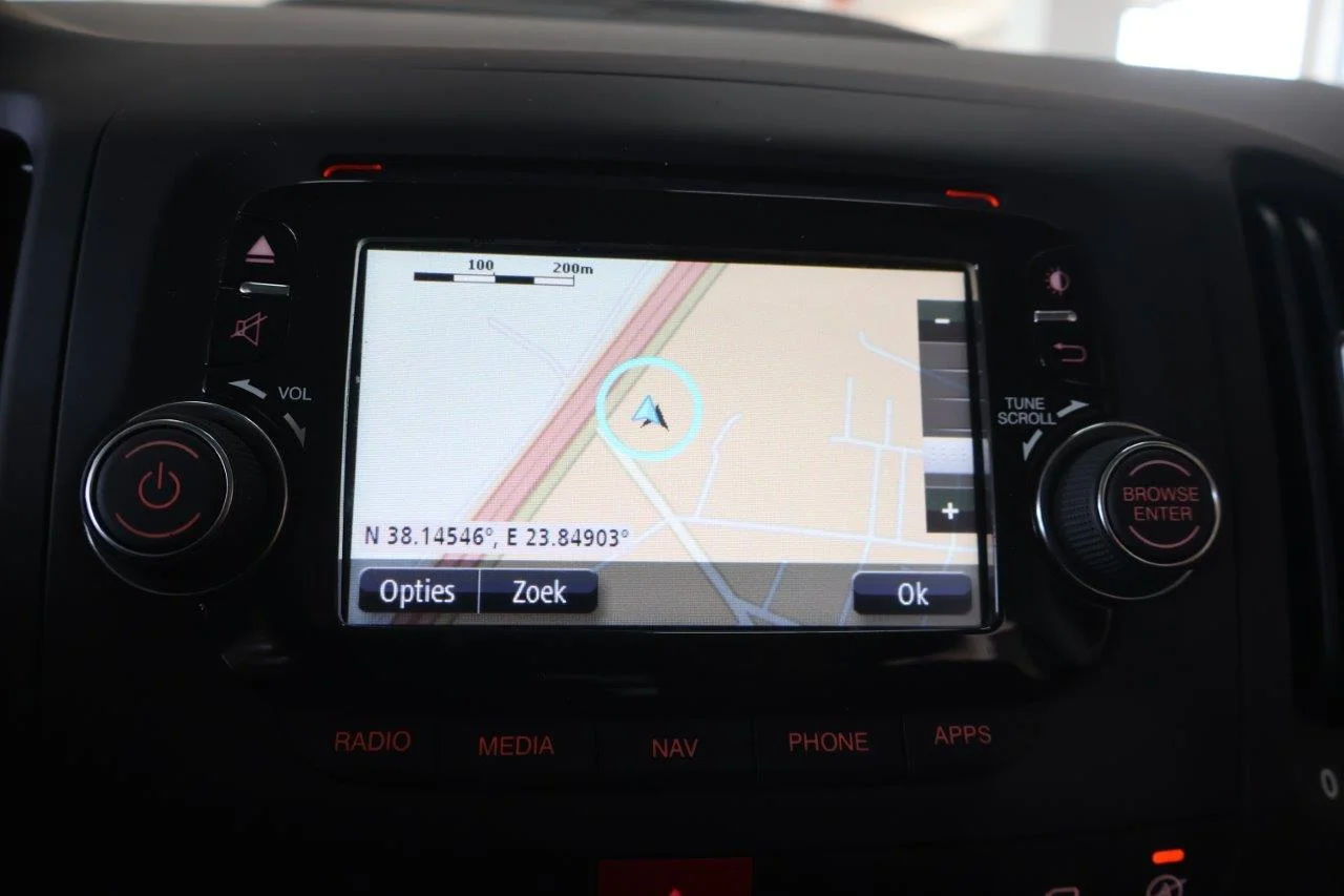 Fiat 500L - View model 30