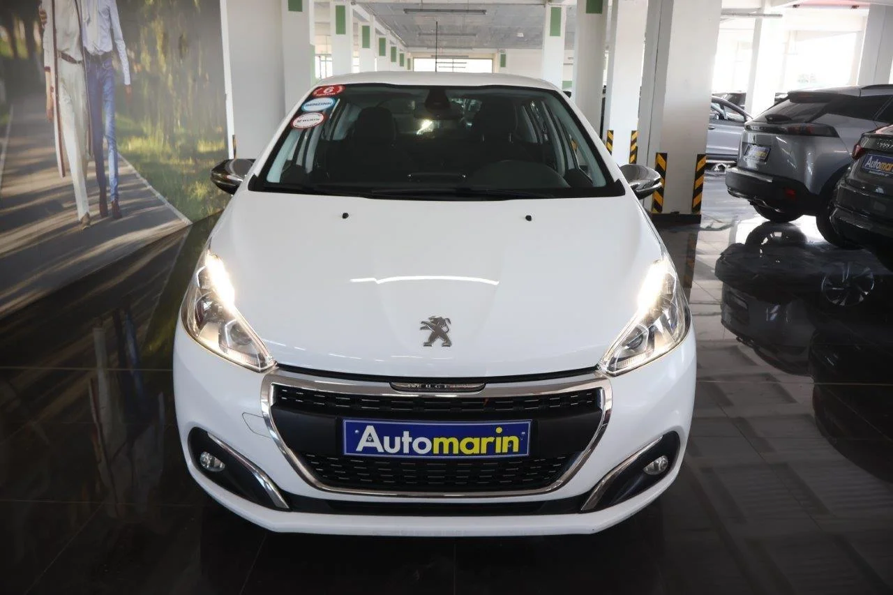 View 3 - Peugeot 208 - 2017