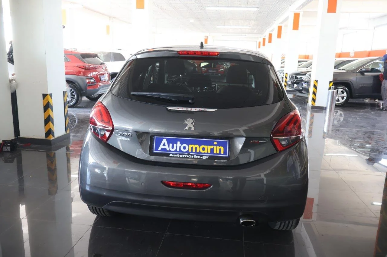 Peugeot 208 - View model 5
