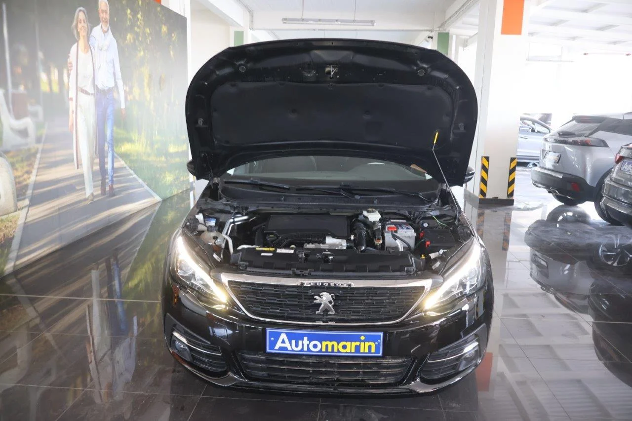 Peugeot 308 - View model 18