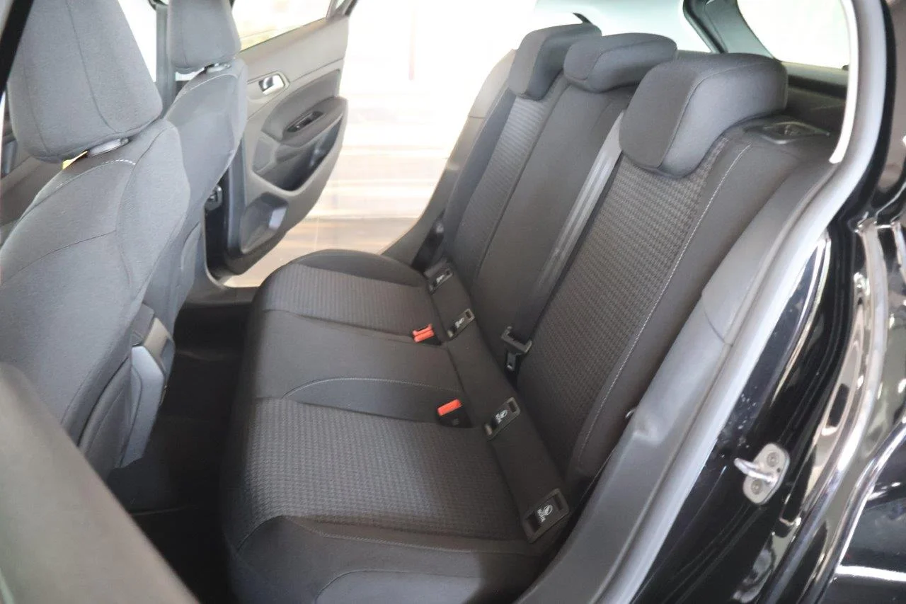 Peugeot 308 - View model 24