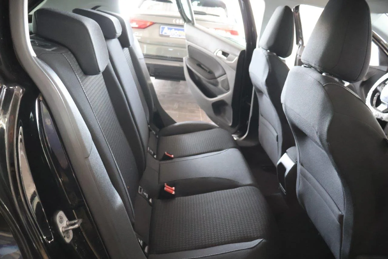 Peugeot 308 - View model 26