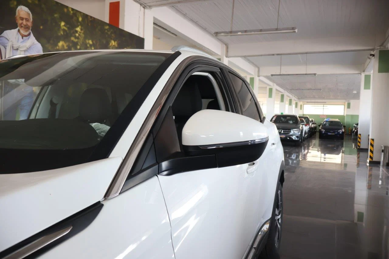 Peugeot 3008 - View model 14