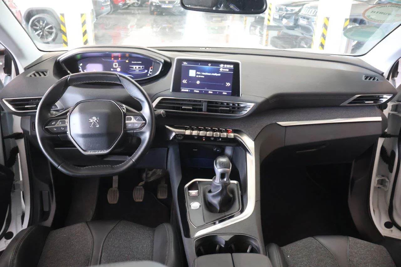 Peugeot 3008 - View model 21