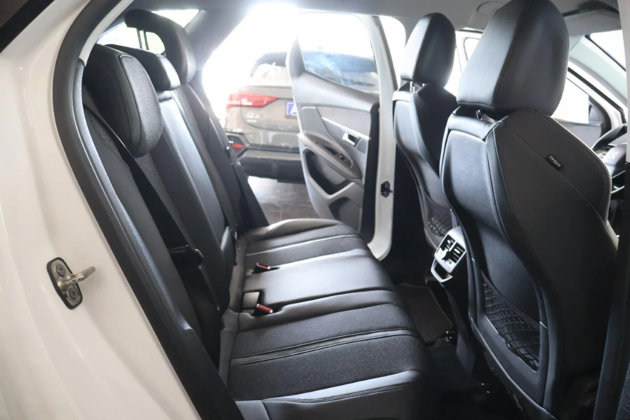 Peugeot 3008 - View model 27